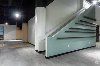 520 SW Yamhill St, Portland, OR for lease Interior Photo- Image 2 of 9