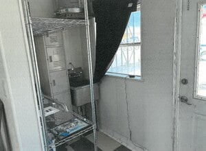 945 N Azusa Ave, Azusa, CA for lease Interior Photo- Image 2 of 5