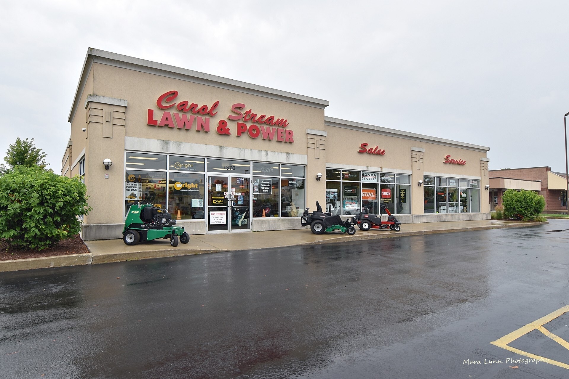 1370 W Army Trail Rd, Carol Stream, IL 60188