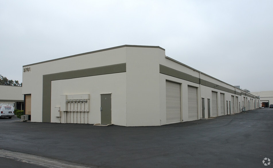 2781 Saturn St, Brea, CA for lease - Building Photo - Image 3 of 12