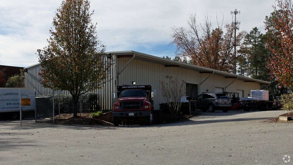 981 Trinity Rd, Raleigh, NC for sale - Primary Photo - Image 1 of 1