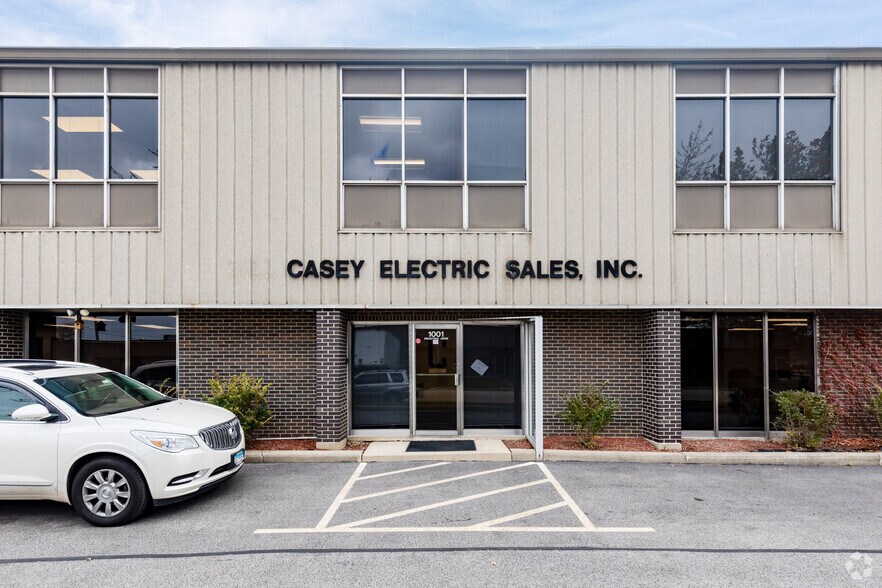 1001 Industrial Dr, Bensenville, IL 60106 Industrial for Lease