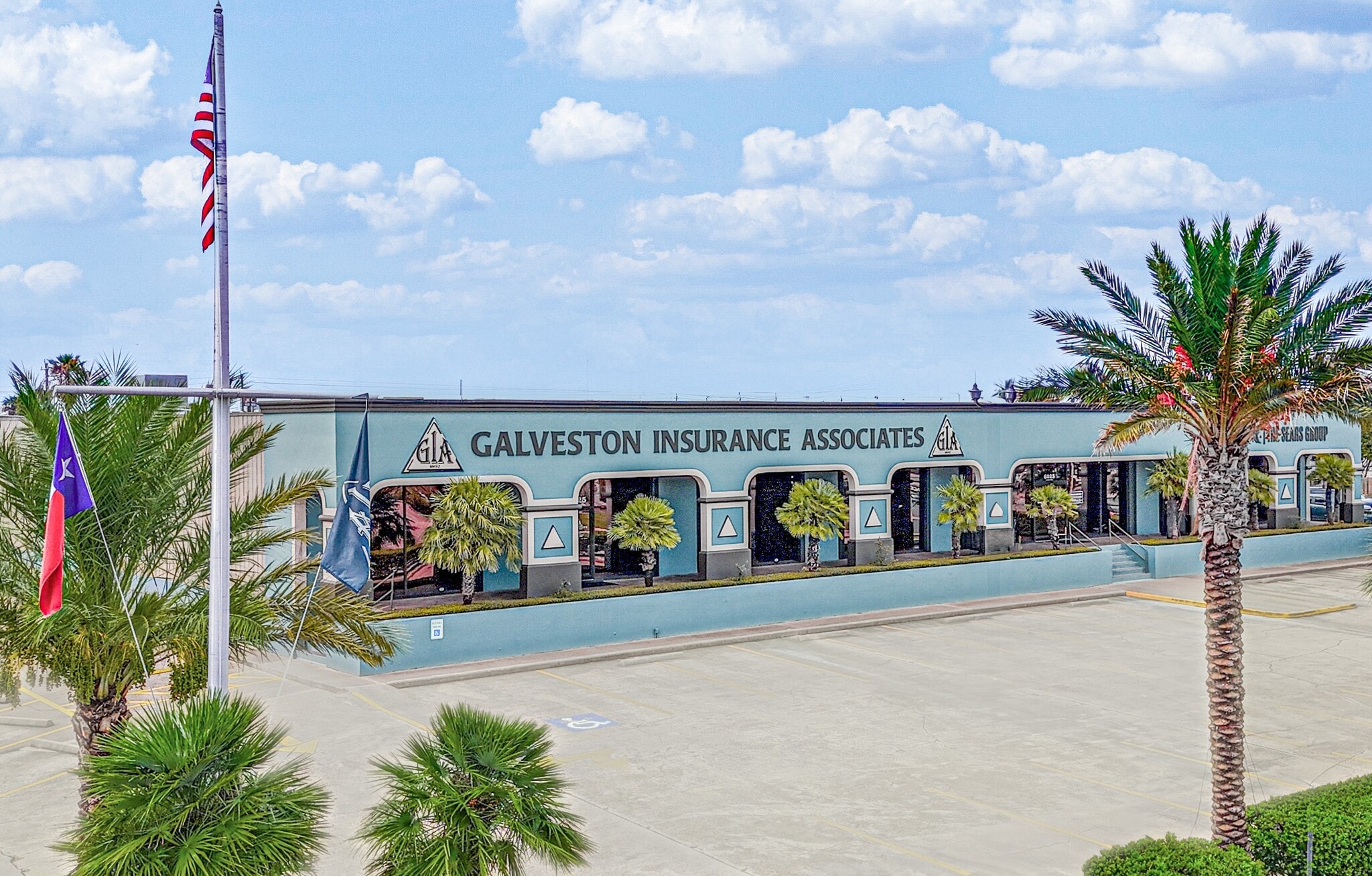 6025 Avenue P 1/2, Galveston, TX for lease Interior Photo- Image 1 of 1