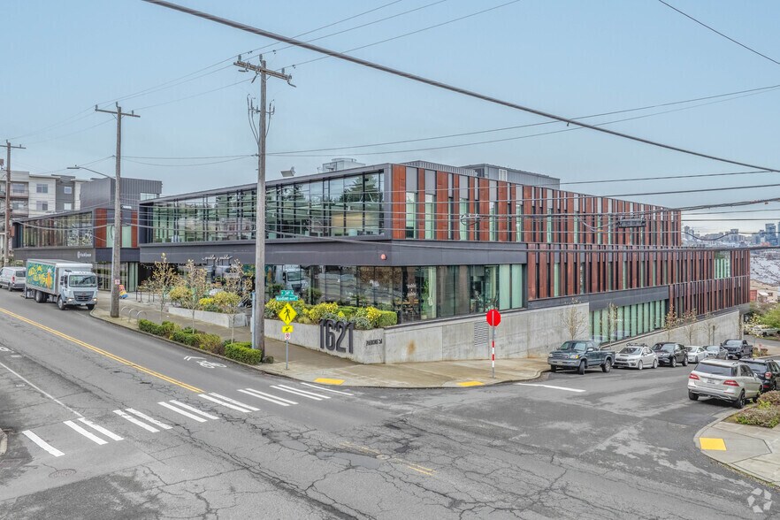 1621 N 34th St, Seattle, WA for sale - Primary Photo - Image 1 of 1