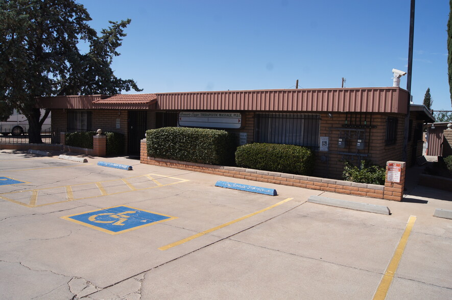 3965 E Foothhills Dr, Sierra Vista, AZ for lease - Building Photo - Image 3 of 13