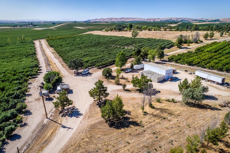 6780 Estrella Rd, San Miguel, CA for sale - Building Photo - Image 1 of 1