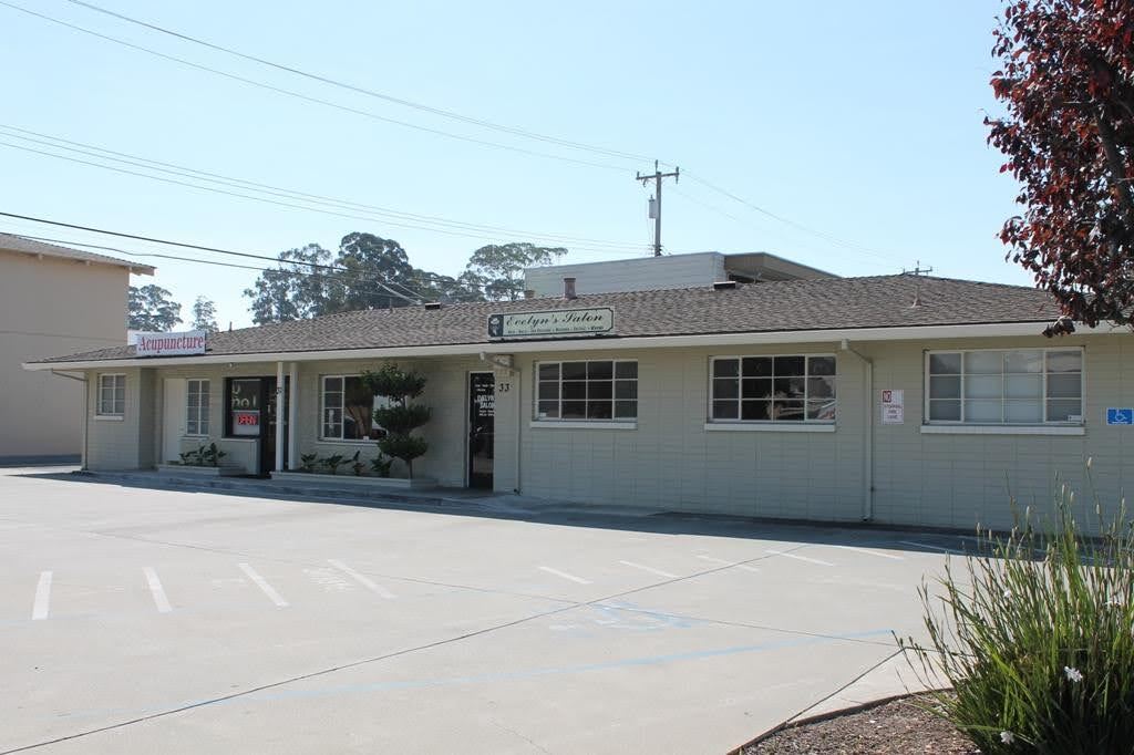 33 Iris Dr, Salinas, CA for sale Building Photo- Image 1 of 1