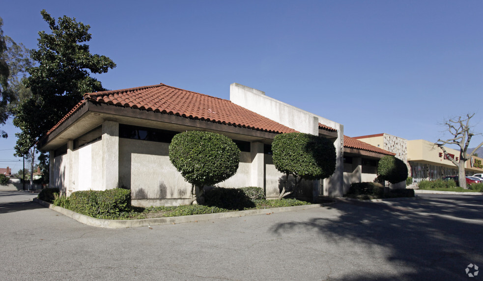 10202 Central Ave, Montclair, CA for sale - Building Photo - Image 1 of 9