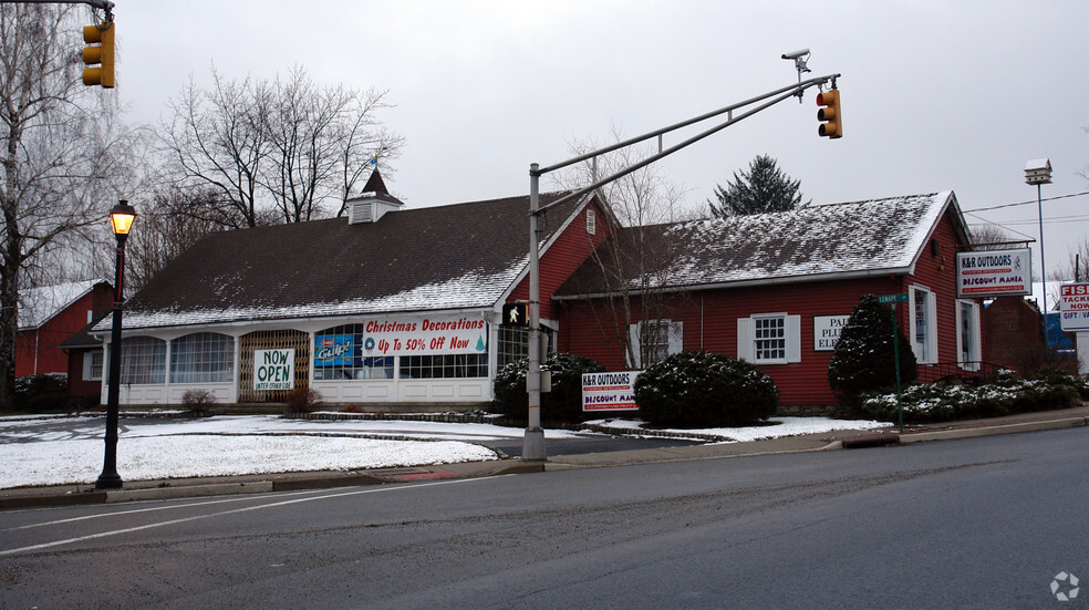 2 Lenape Rd, Andover, NJ for sale - Primary Photo - Image 1 of 1