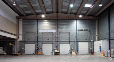 Calle Río Zújar, 1, Getafe, Madrid for lease Interior Photo- Image 2 of 8