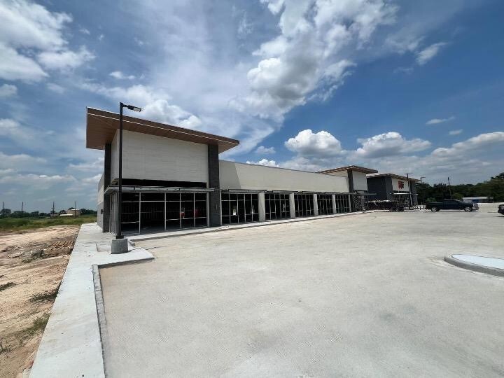 23030 Stockdick School Rd, Katy, TX for lease - Building Photo - Image 2 of 4