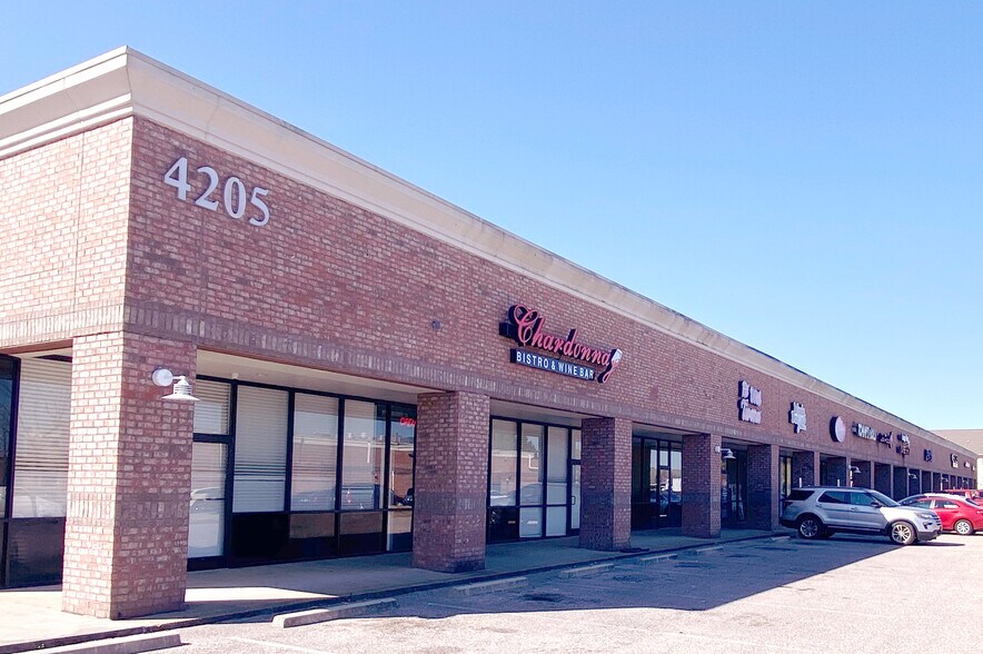 4205 Hacks Cross Rd, Memphis, TN for sale - Building Photo - Image 1 of 1