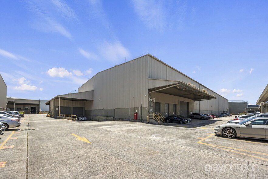 34-44 Raglan St, Preston for lease - Building Photo - Image 3 of 9