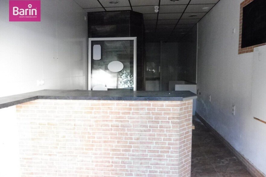 Retail in Córdoba for sale - Building Photo - Image 2 of 4