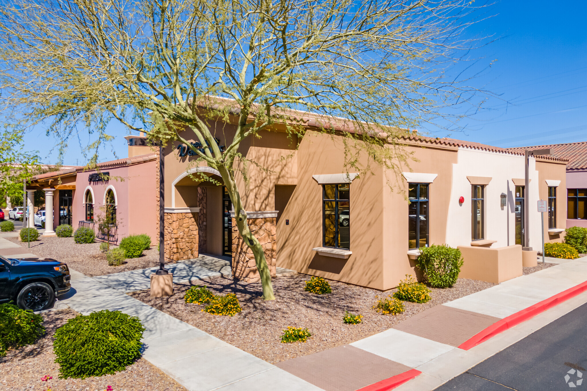 16515 S 40th St, Phoenix, AZ for lease Building Photo- Image 1 of 5