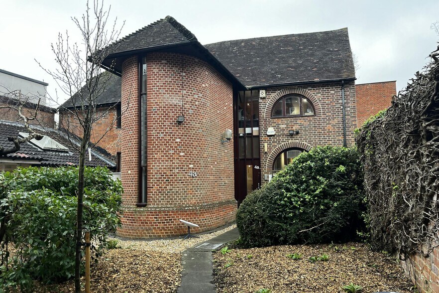 4-4A Castle St, Farnham for sale - Building Photo - Image 1 of 1