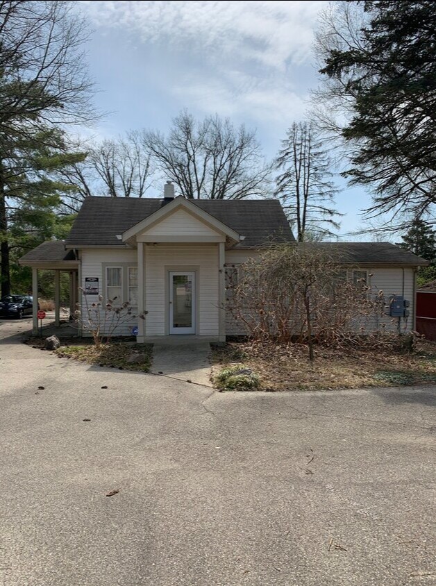 2841 Blue Rock Rd, Cincinnati, OH 45239