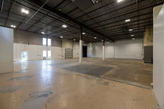 5600-5628 Lincoln Dr, Edina, MN for lease Interior Photo- Image 2 of 5
