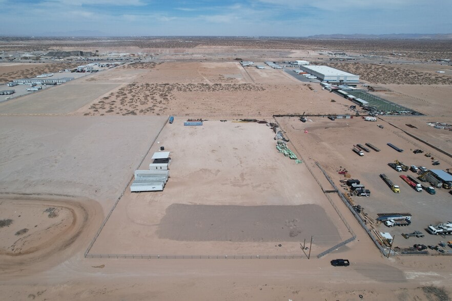 995 Aguilar St, El Paso, TX for lease - Aerial - Image 2 of 7