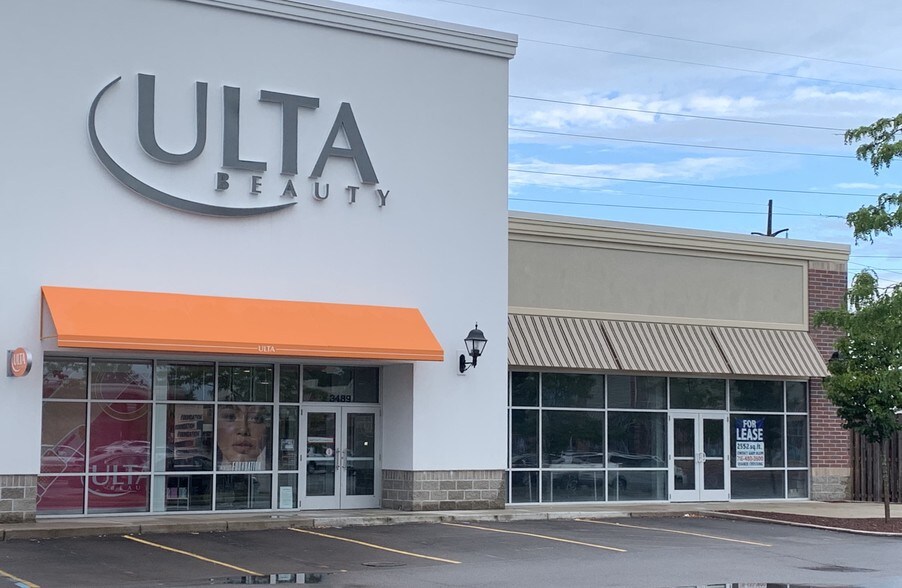 3487 Amelia Dr, Orchard Park, NY for sale - Building Photo - Image 1 of 1