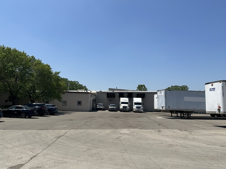 500 W Madison St, Manchester, MI for lease - Building Photo - Image 2 of 13