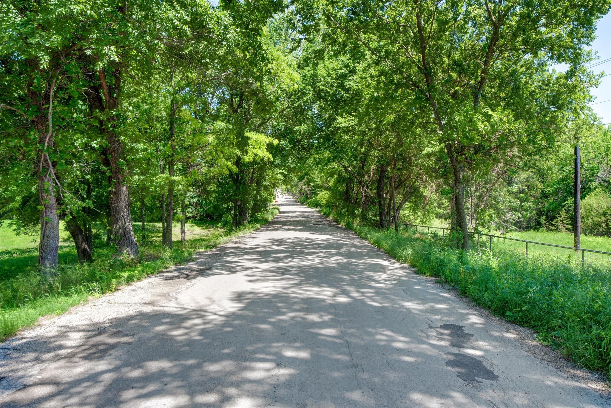2465 W Lambert Rd, Weatherford, TX for sale Building Photo- Image 1 of 1