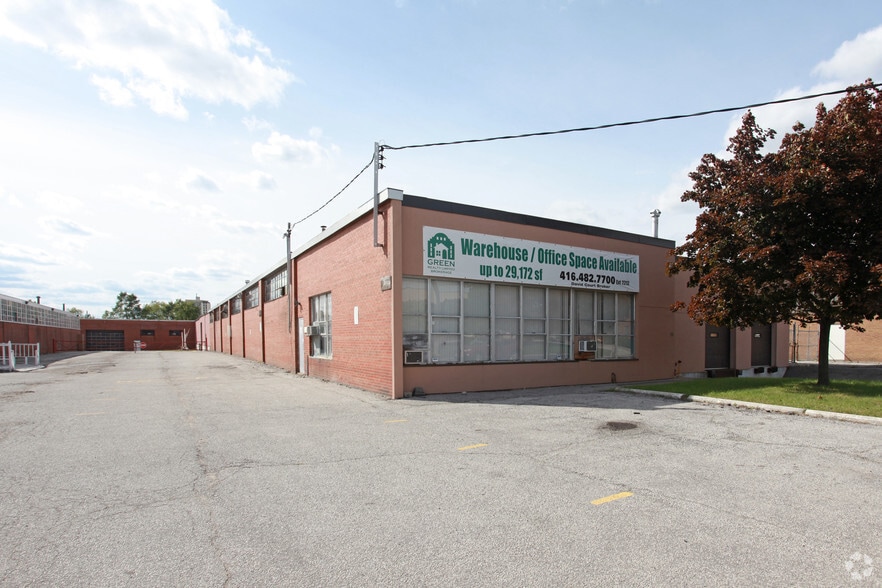 16 Benton Rd, Toronto, ON for sale - Primary Photo - Image 1 of 2