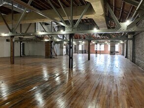 5607 Germantown Ave, Philadelphia, PA for lease Building Photo- Image 2 of 2