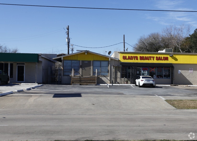 10010 Stella Link Rd, Houston, TX for lease - Building Photo - Image 2 of 2