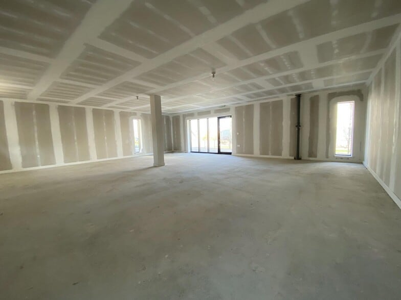 9 Millais Mews, Perth for lease - Building Photo - Image 3 of 4