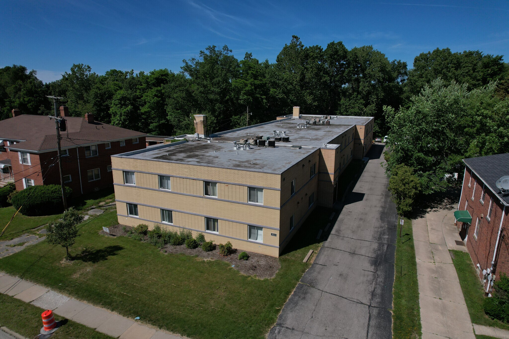 903 S Green Rd, South Euclid, OH for sale Aerial- Image 1 of 1