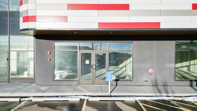 28 Kingsview, Airdrie, AB for lease Building Photo- Image 1 of 21