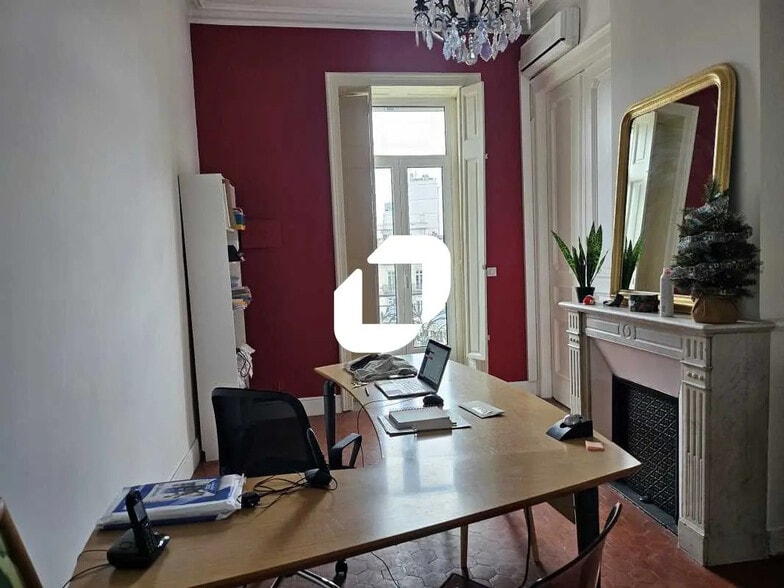 Office in Montpellier for lease - Interior Photo - Image 2 of 12