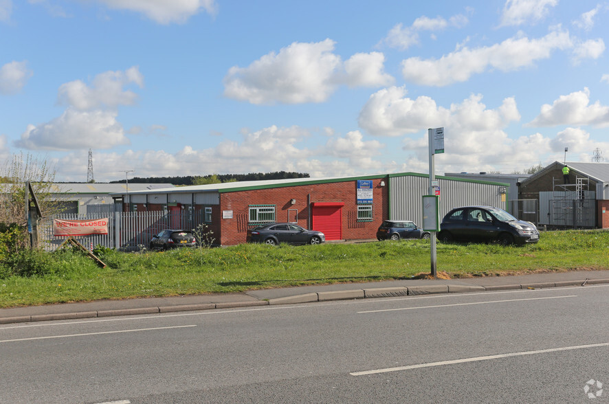 65 Retford Rd, Worksop for lease - Primary Photo - Image 1 of 2