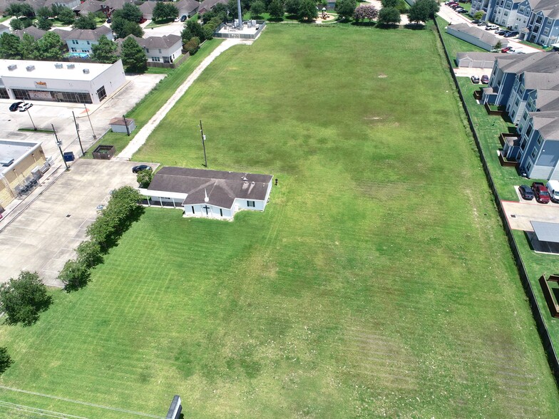 11515 N Sam Houston Pky E, Humble, TX for sale - Aerial - Image 2 of 19