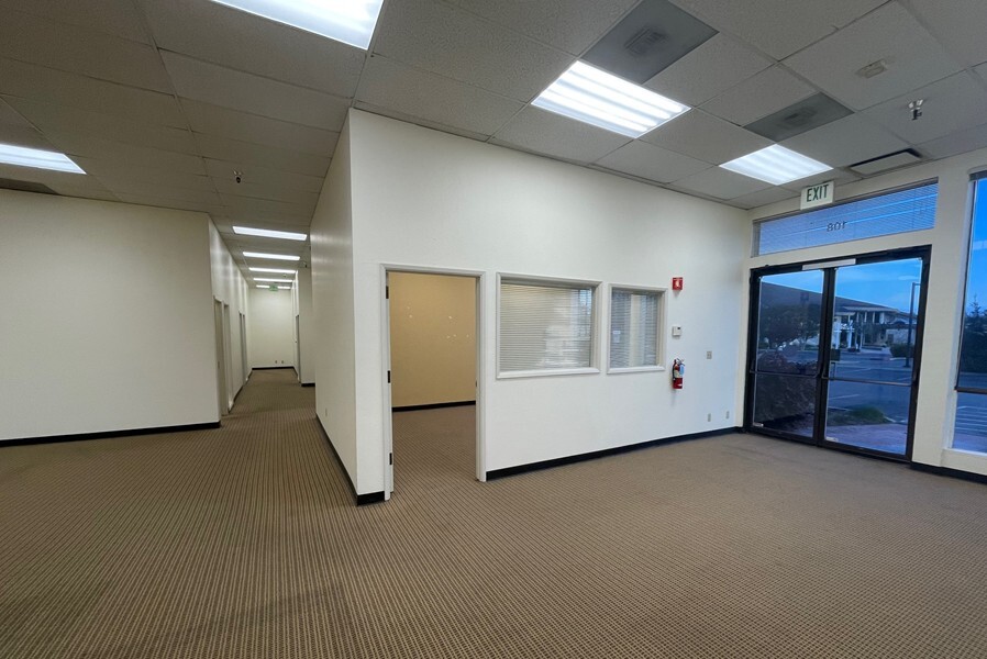 1245-1275 S Winchester Blvd, San Jose, CA for lease Interior Photo- Image 1 of 4