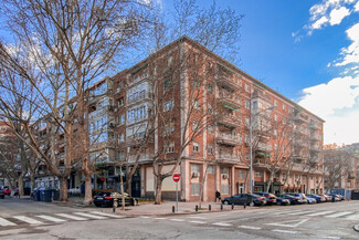 More details for Avenida Presidente Carmona, 10, Madrid - Multifamily for Sale