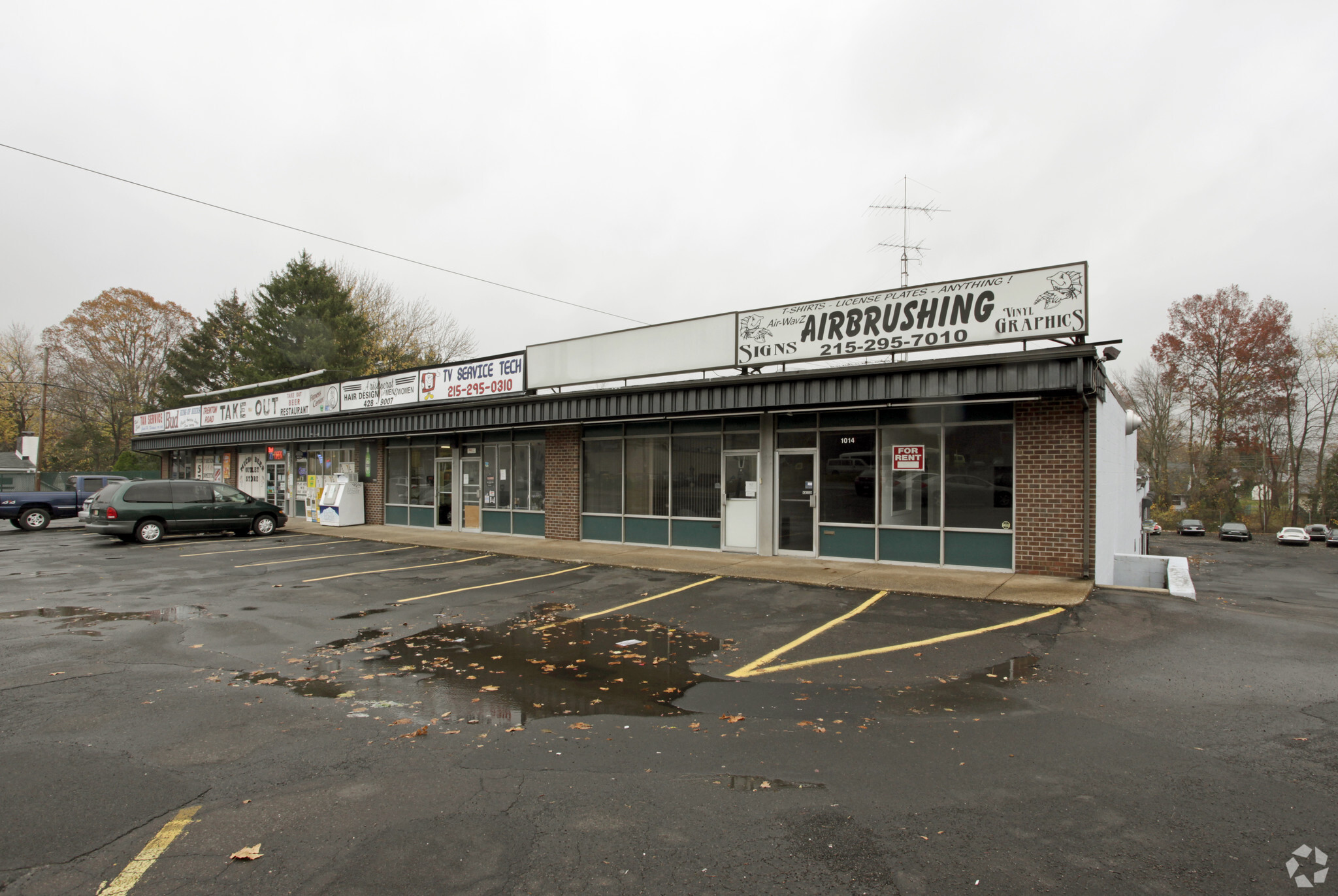 1014-1024 Trenton Rd, Levittown, PA for sale Building Photo- Image 1 of 1