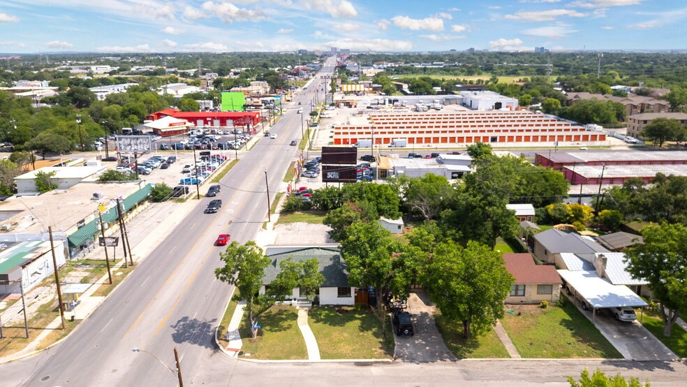 5600 San Pedro Ave, San Antonio, TX for sale - Building Photo - Image 3 of 40