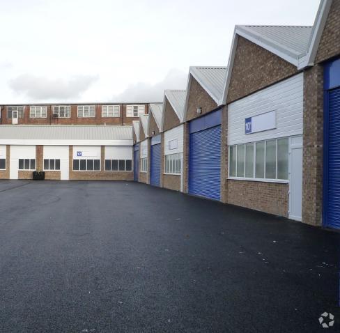 Leagrave Rd, Luton for lease - Building Photo - Image 2 of 3