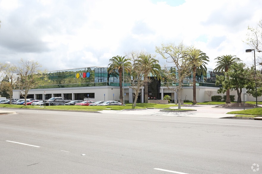 22700 Savi Ranch Pky, Yorba Linda, CA for lease - Primary Photo - Image 1 of 9