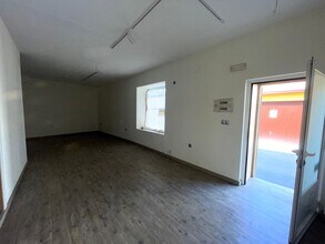 Retail in Seseña, Toledo for lease Interior Photo- Image 2 of 7