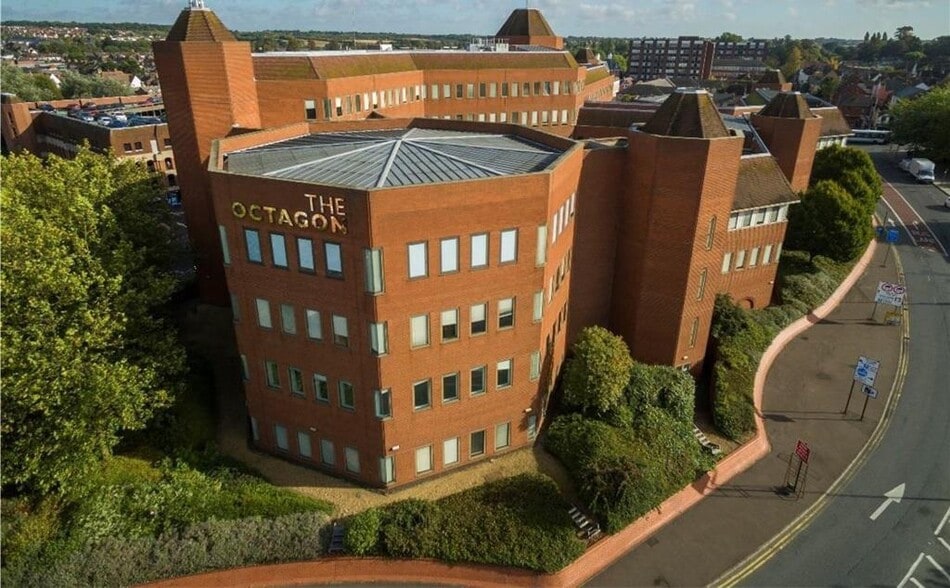 27-28 Middleborough, Colchester for lease - Building Photo - Image 1 of 15