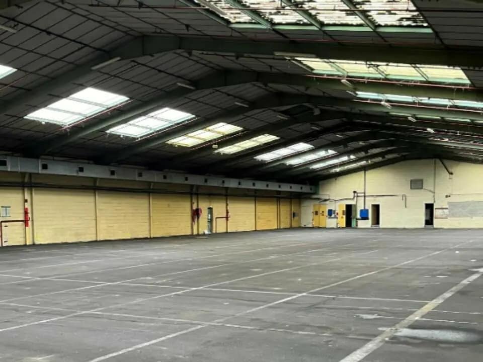 Industrial in Rouen for sale Interior Photo- Image 1 of 3