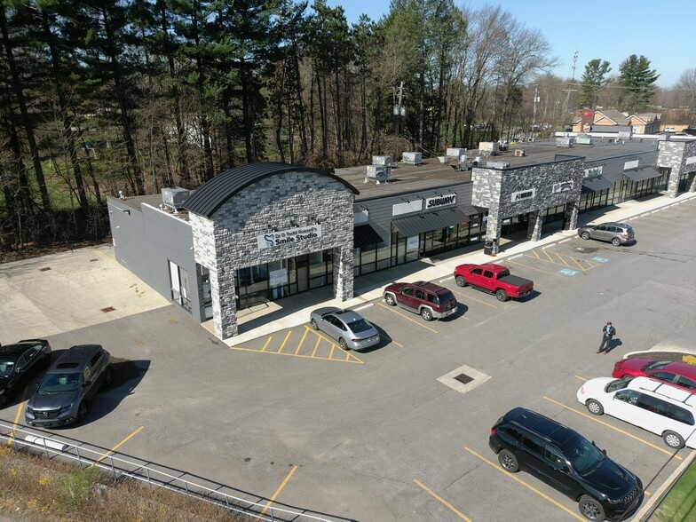 8533-8559 E Washington St, Chagrin Falls, OH for lease - Building Photo - Image 3 of 15