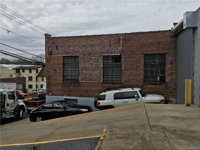 11 Beechwood Ave, New Rochelle, NY for sale - Building Photo - Image 1 of 1