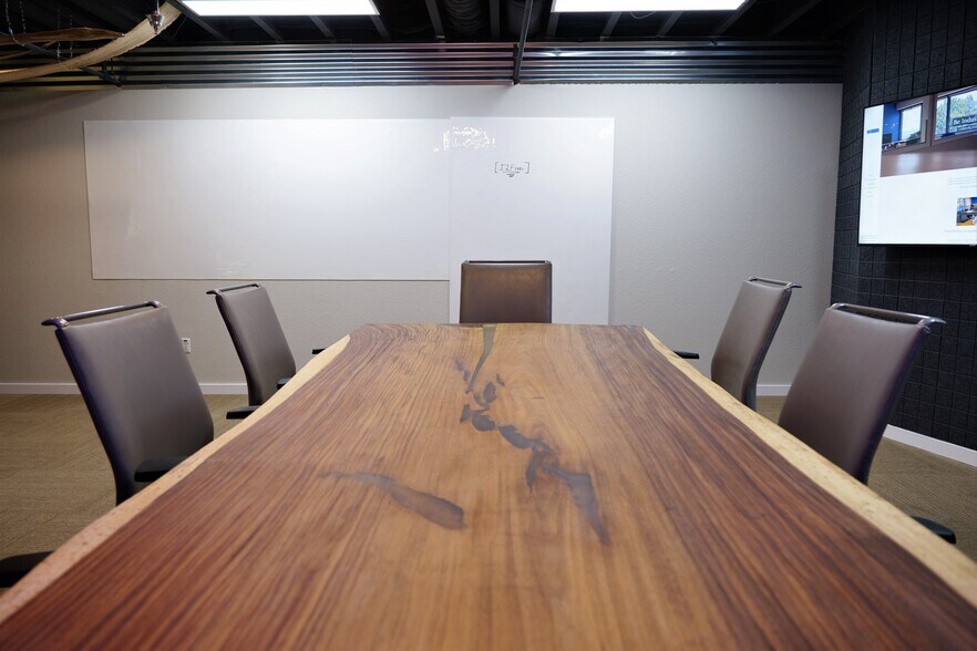 14478 E I-25 Frontage Rd, Longmont, CO for sale - Interior Photo - Image 1 of 1