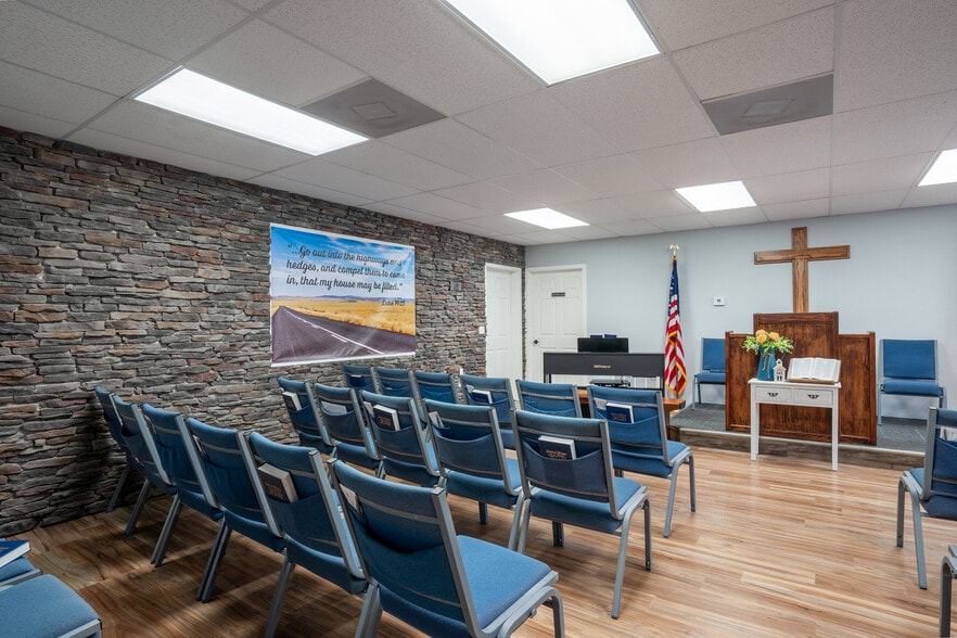 3999 Highway PP, Poplar Bluff, MO for sale - Building Photo - Image 3 of 8