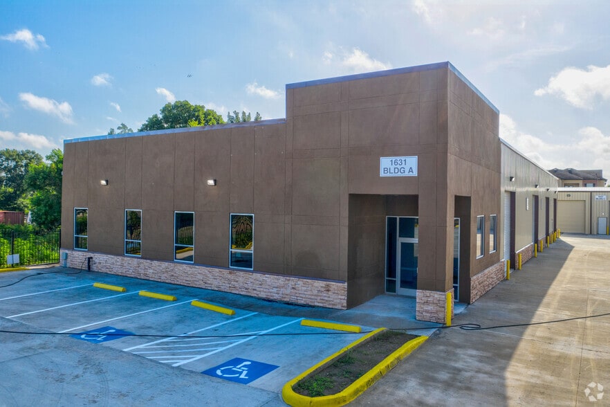1631 Highway 6 S, Houston, TX for sale - Building Photo - Image 2 of 52