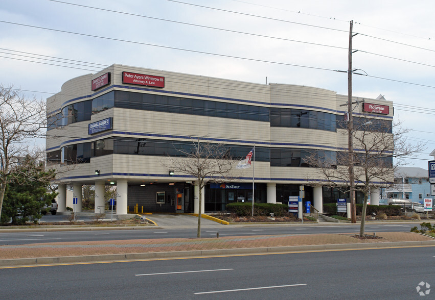 5700-5702 Coastal Hwy, Ocean City, MD for lease - Primary Photo - Image 1 of 3